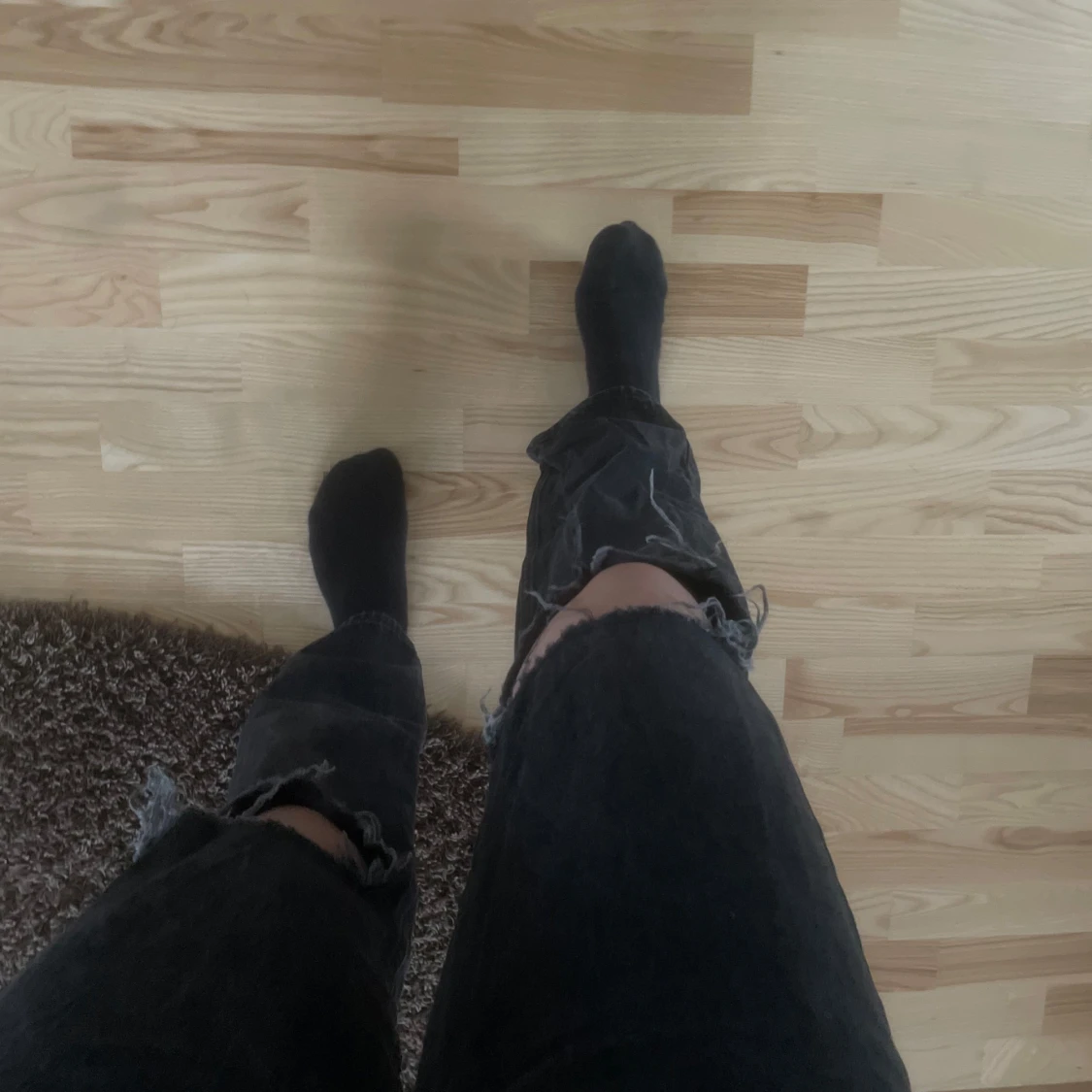 Svarta jeans med slitningar från Perfect Jeans - 2