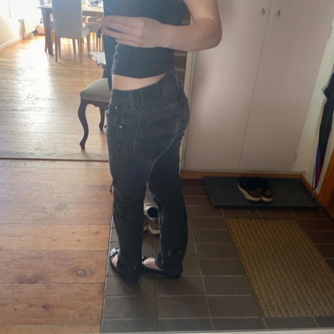 Svarta lågmidjade straight jeans - 1