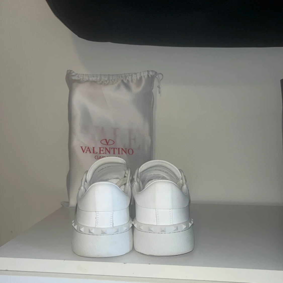 Valentino Garavani Open sneakers med mörkblå band - 2