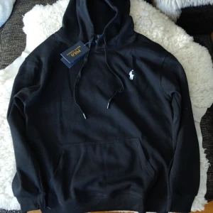 Polo Ralph Lauren hoodie - Helt ny fräsch och fin! Nypris runt 1500 mitt pris 749