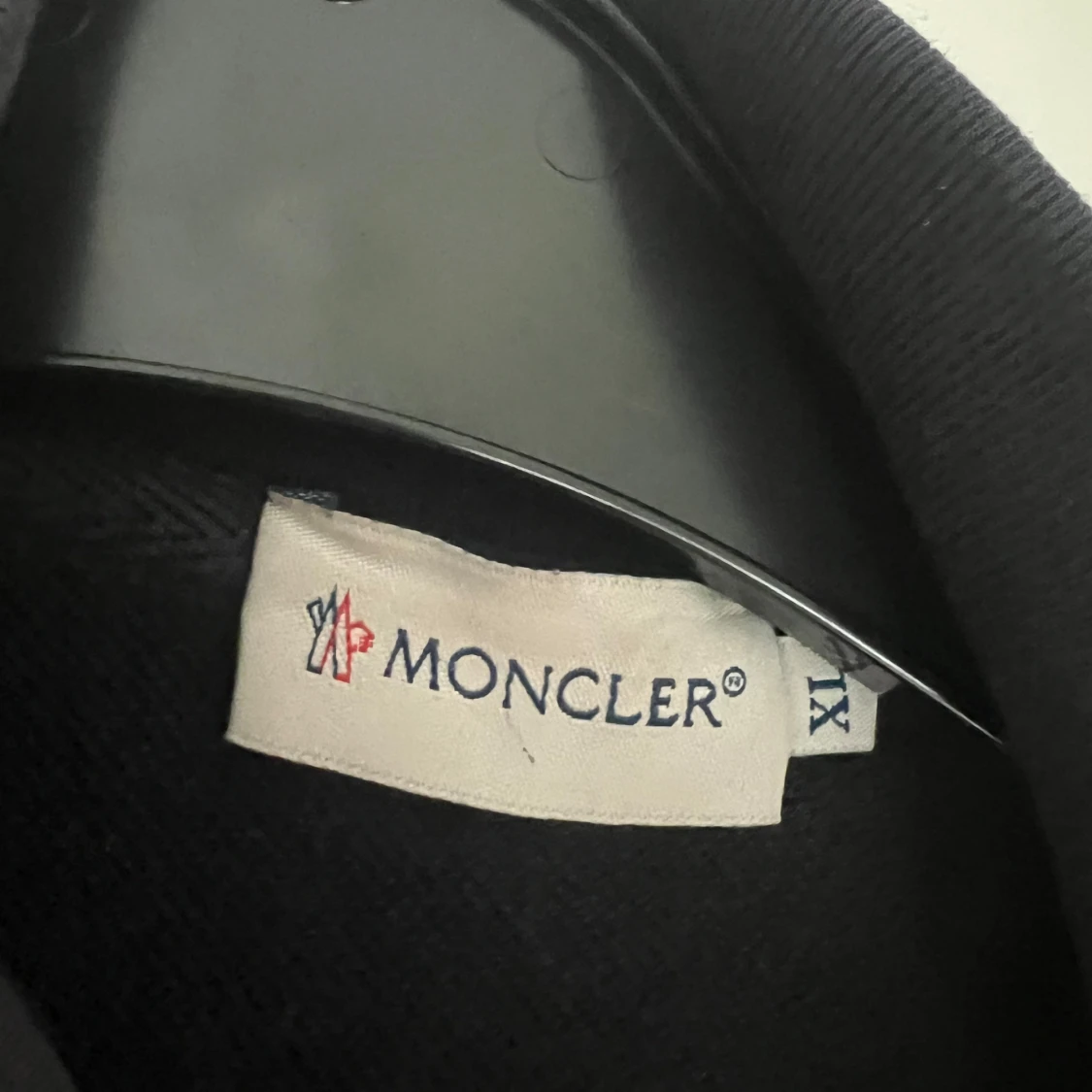 Marinblå Moncler jacka med dragkedja - 1
