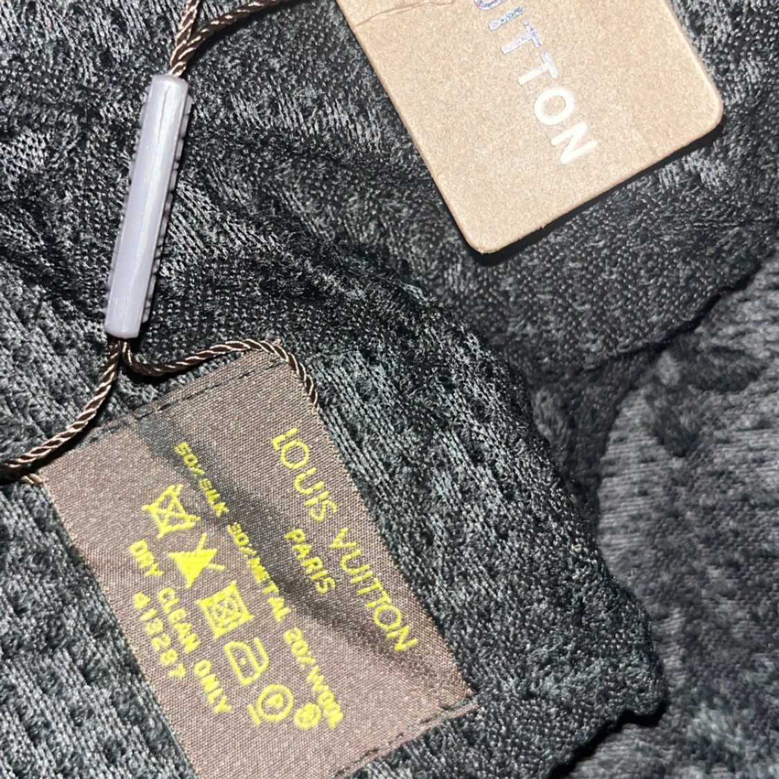 Black Louis Vuitton monogram Scarf - 3