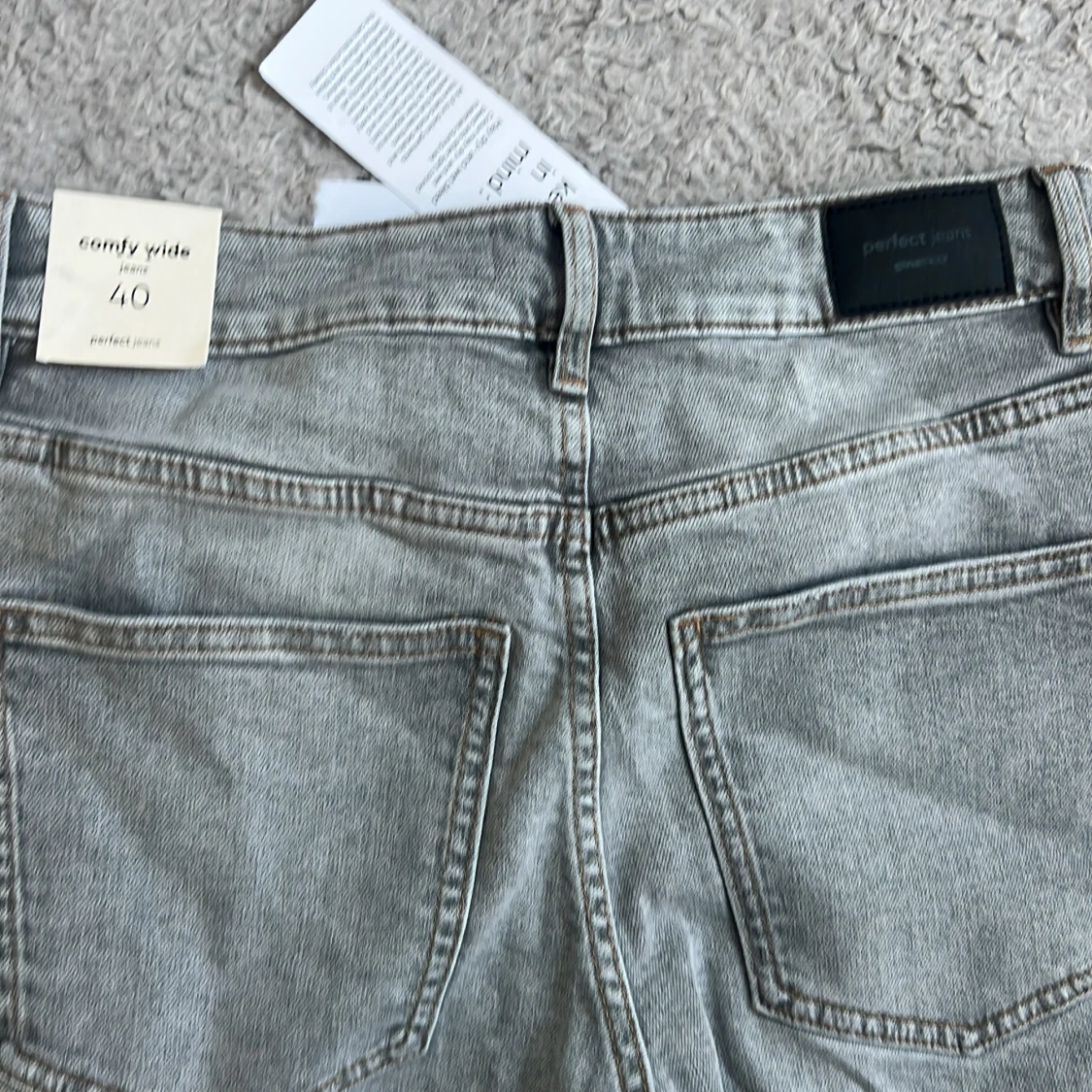 Grå wide jeans från Perfect Jeans - 3