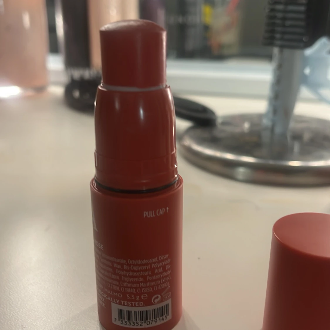 Blush Stick i Coral Rose från IsaDora - 2