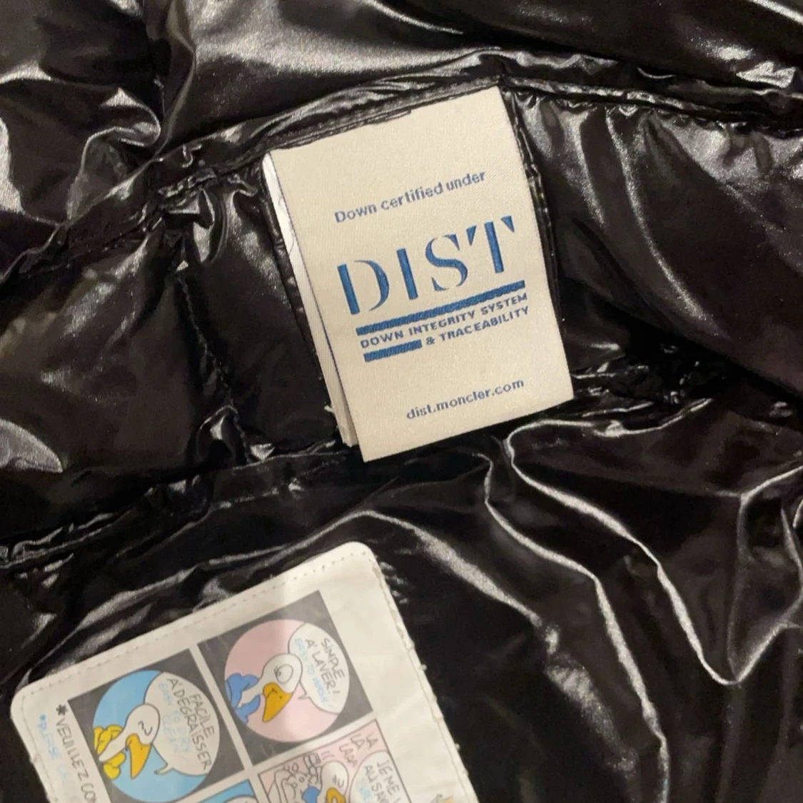 Moncler MONTBELIARD SHORT DOWN JACKET - 93