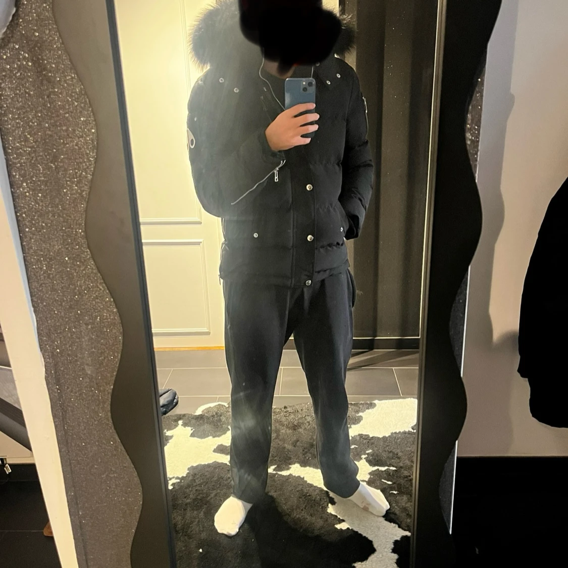 Svart dunjacka  Moose Knuckles - 2