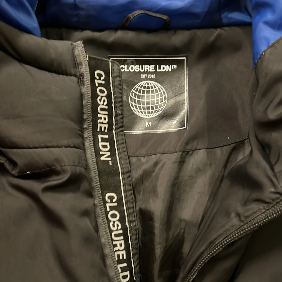 Svart dunjacka från Closure LDN - 2