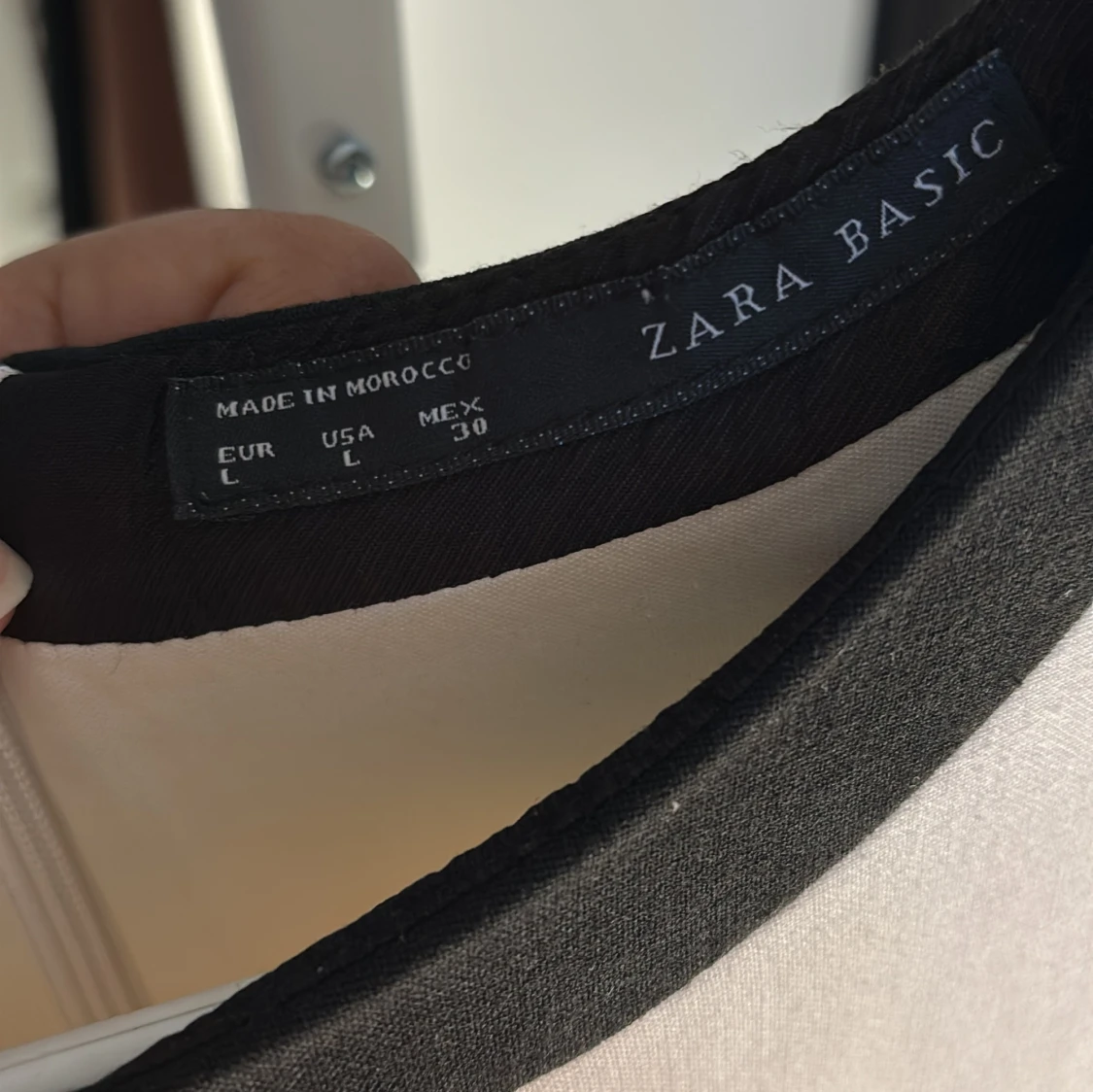 Svart och vit klänning från Zara Basic - 91