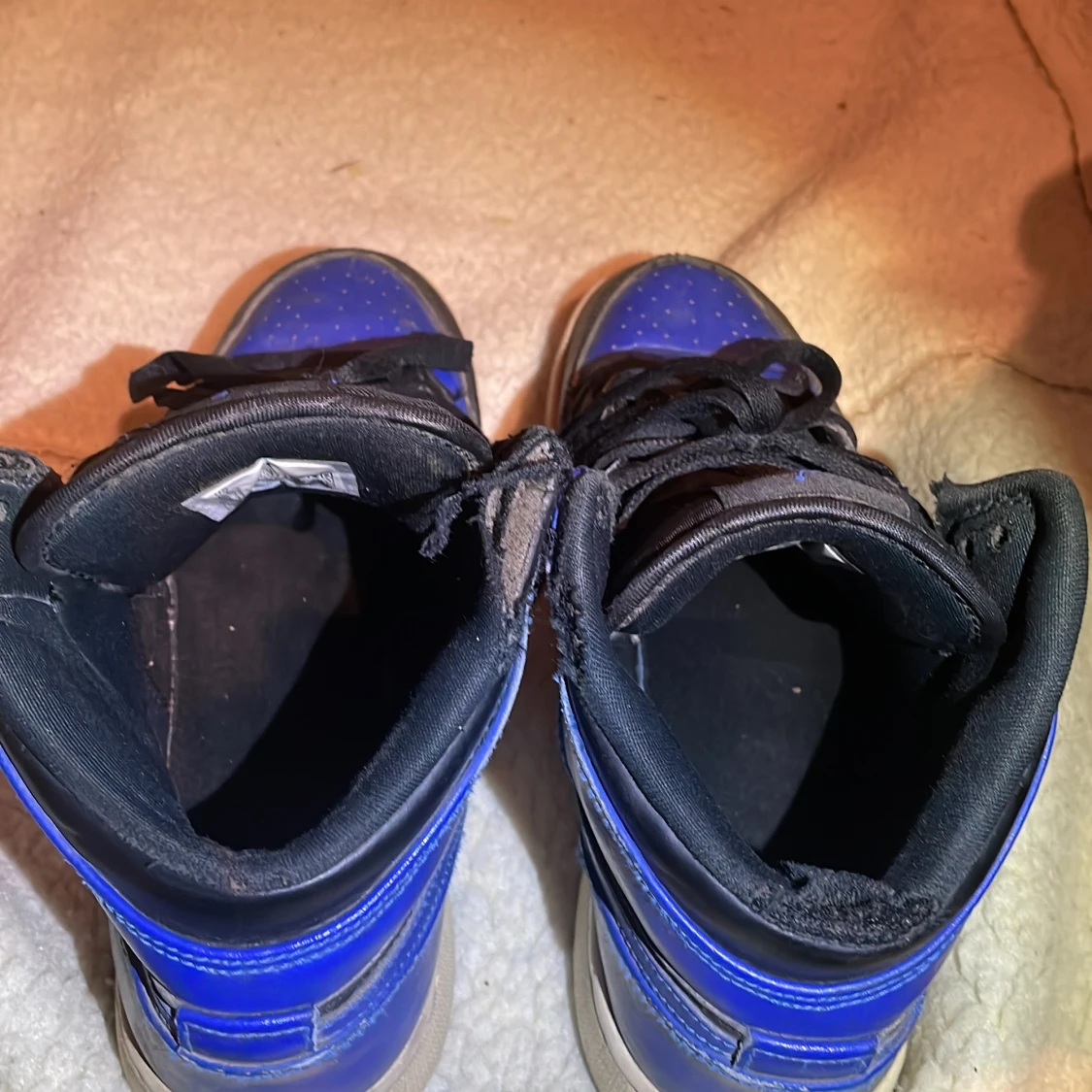 Nike Air Jordans i svart och blått - 92