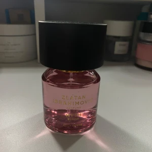 Zlatan Ibrahimovic Parfym Myth Bloom for her - Använts endast 1 gång 