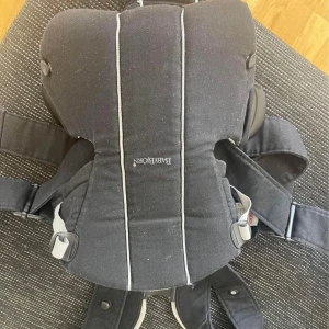 Bärsele Babybjörn  - Mitt barn har växt ur den så den används inte längre 