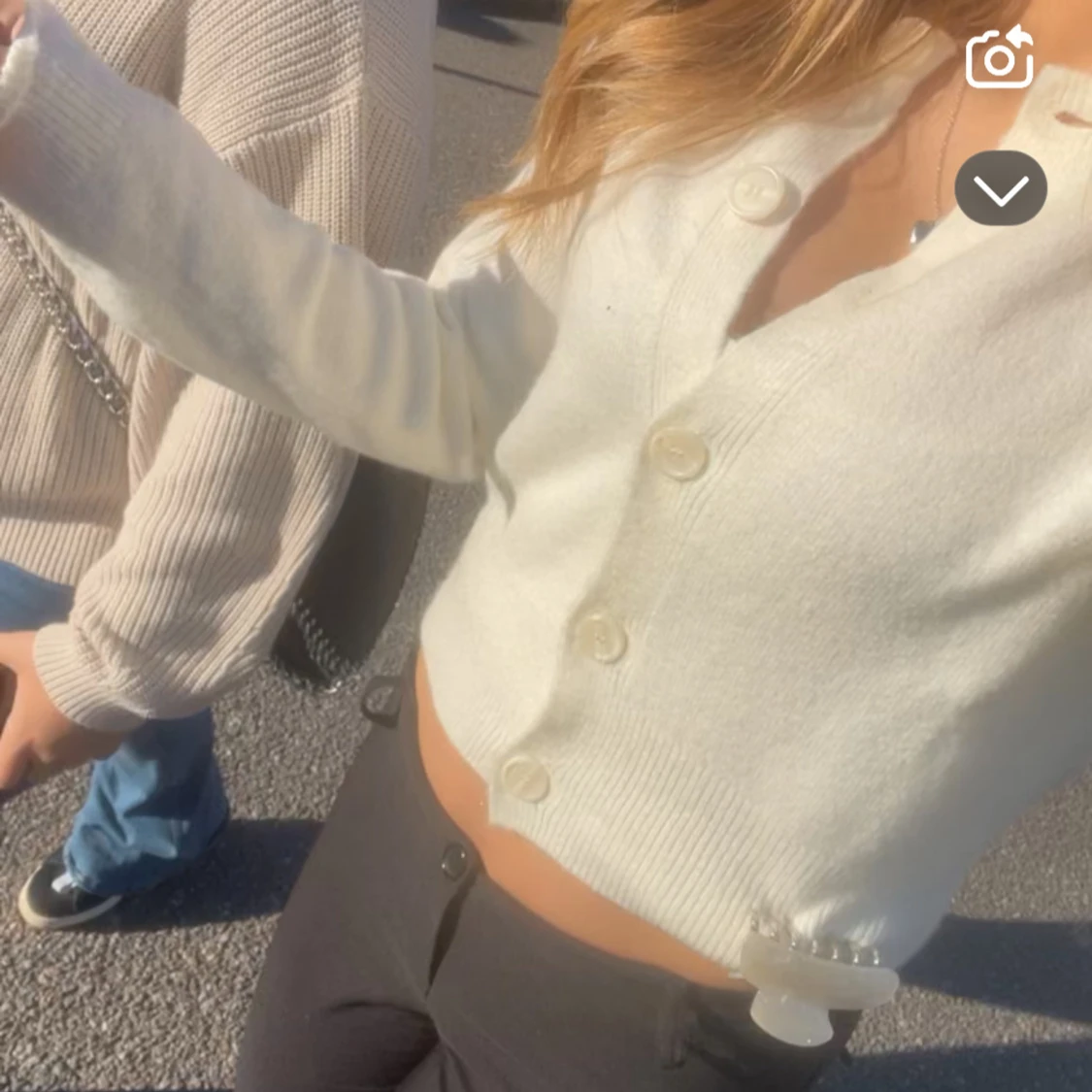 Stickad beige tröja - 90