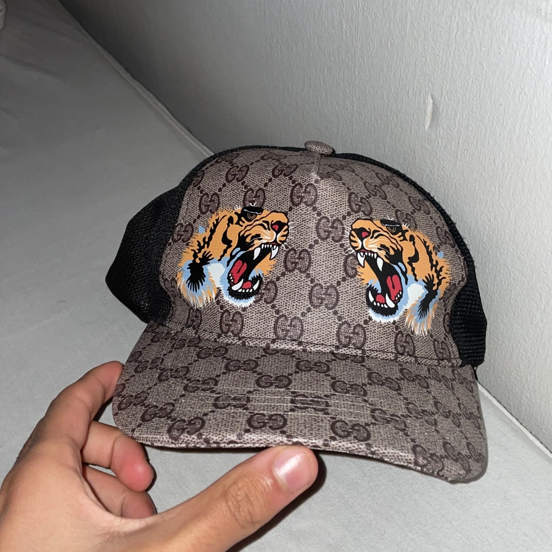 Gucci keps med tigertryck - 90