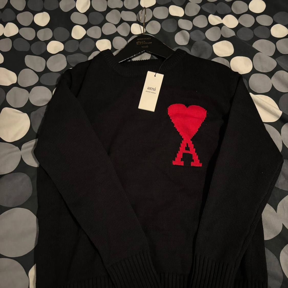 Svart Ami Paris tröja