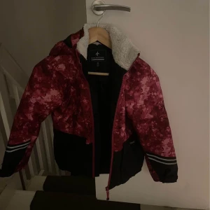 Vinterjacka  - Fin vinterjacka, 