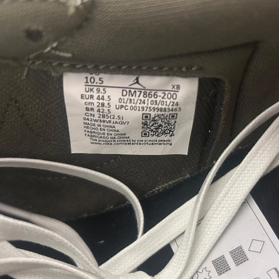 Travis Scott 🫒 - 92