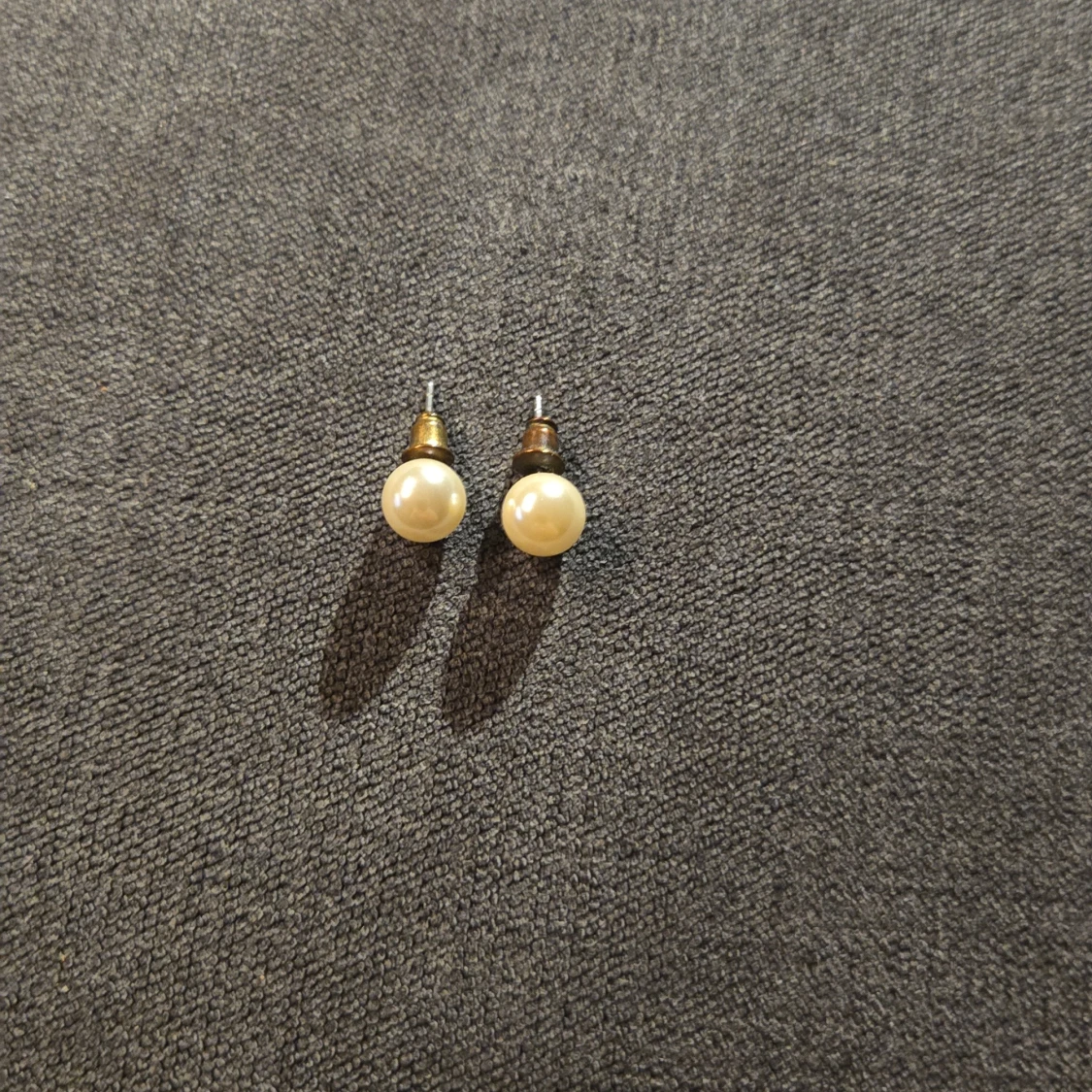 Pärlörhängen i klassisk stil - 90