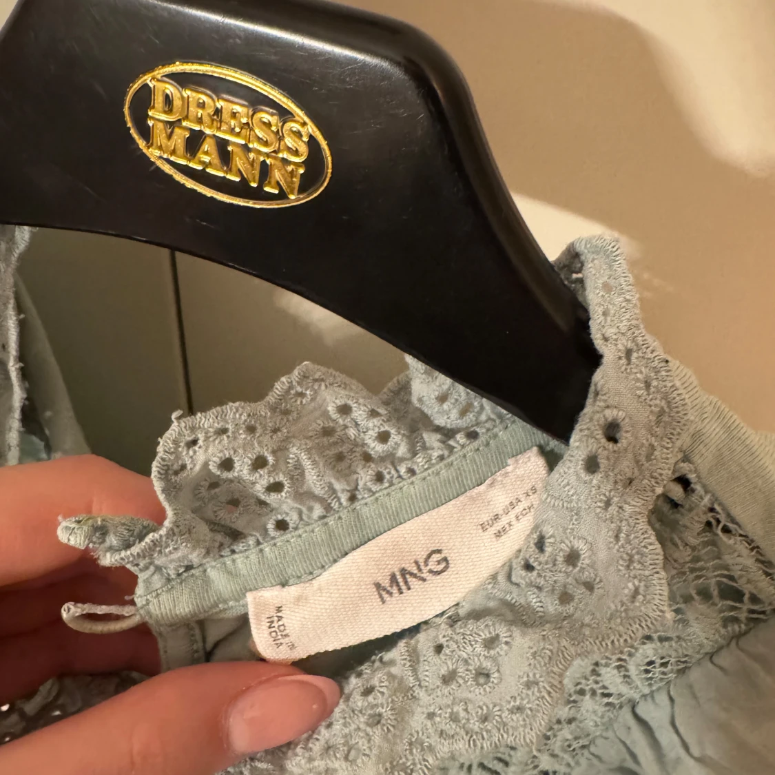 Grön ärmlös blus från Mango - 2