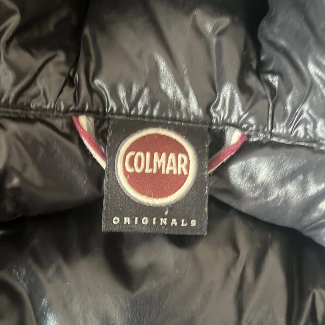 Svart pufferjacka från Colmar - 3