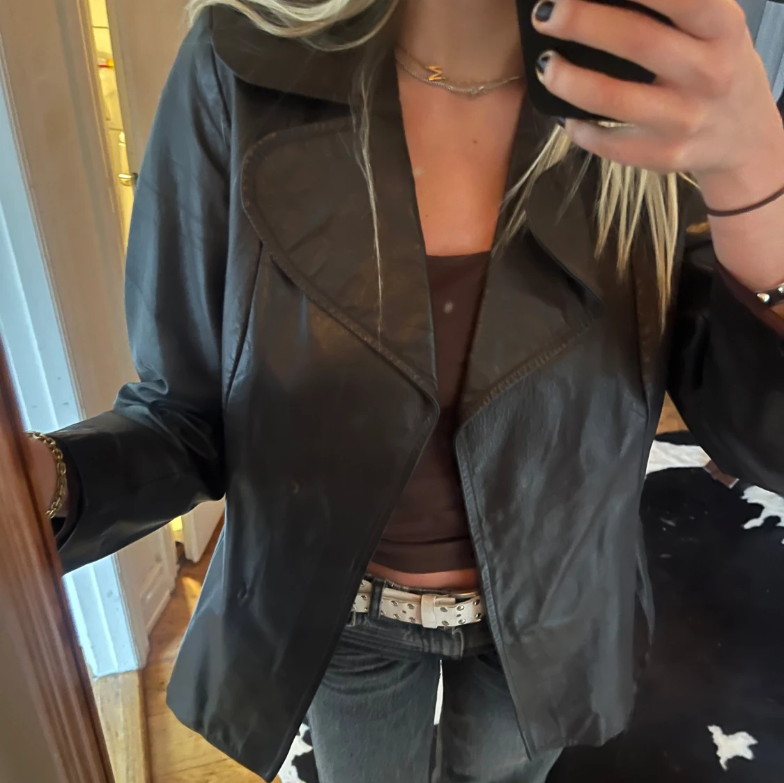 Snygg skinnkavaj  - 1