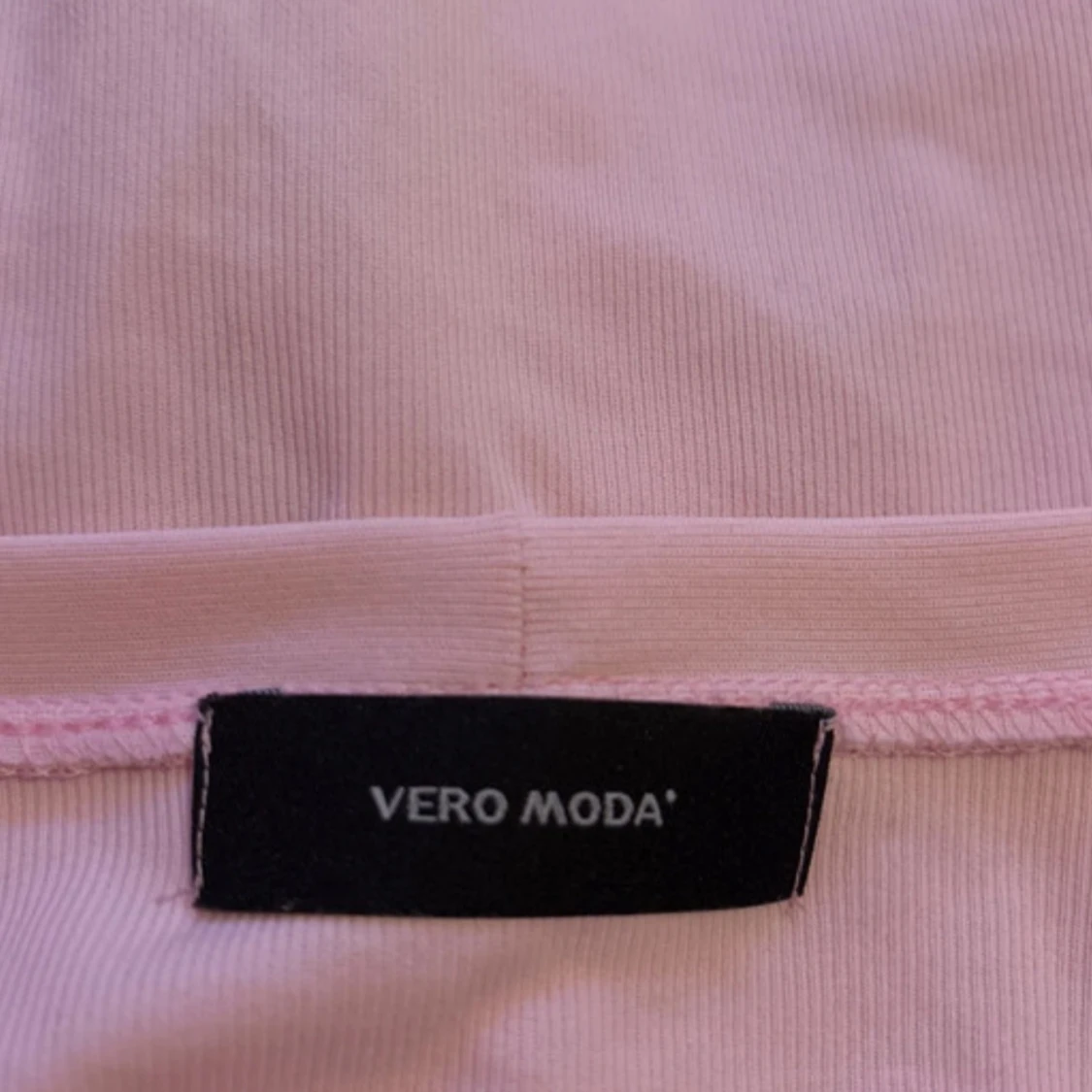 Rosa kofta från Vero Moda - 90