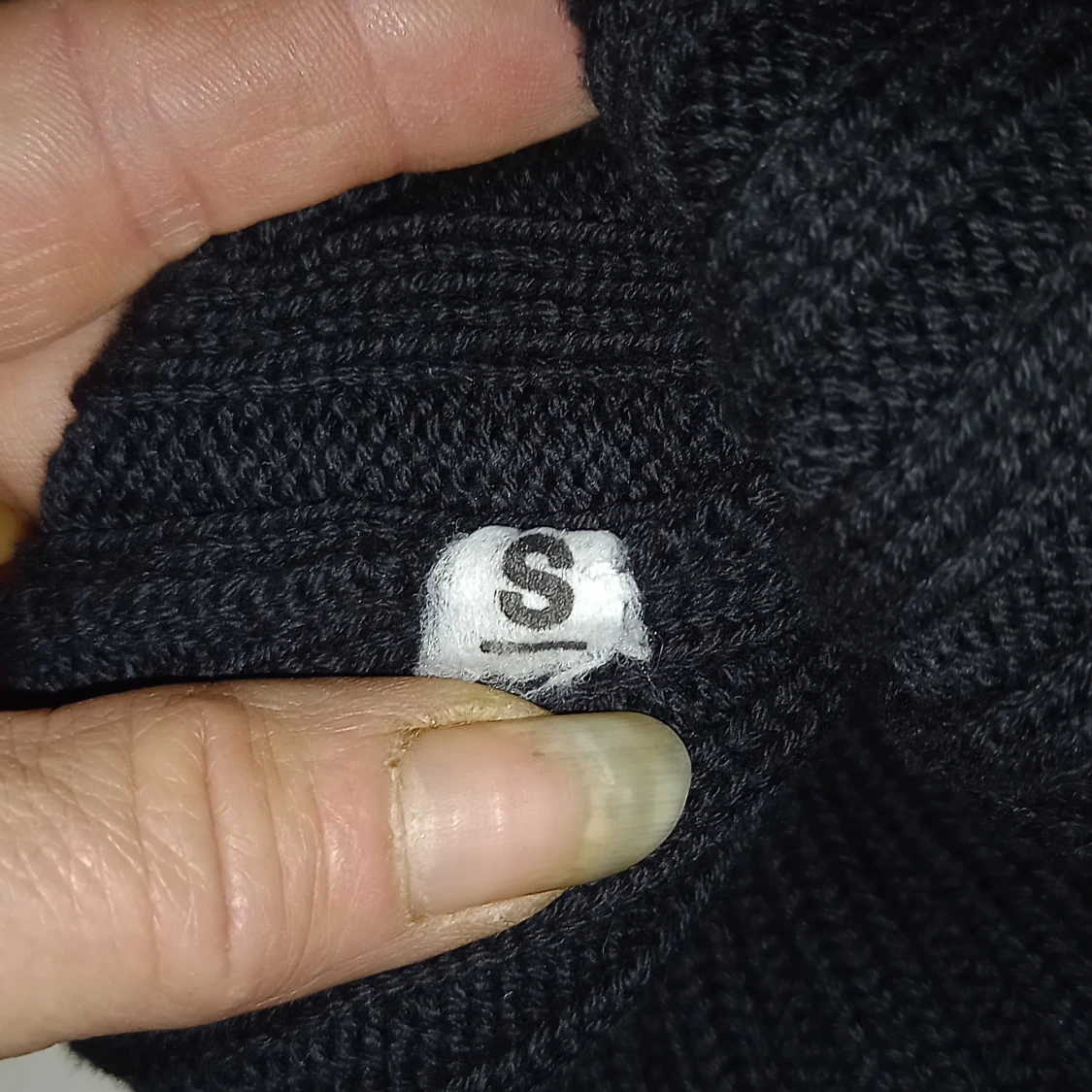 Svart ribbad tröja - 91