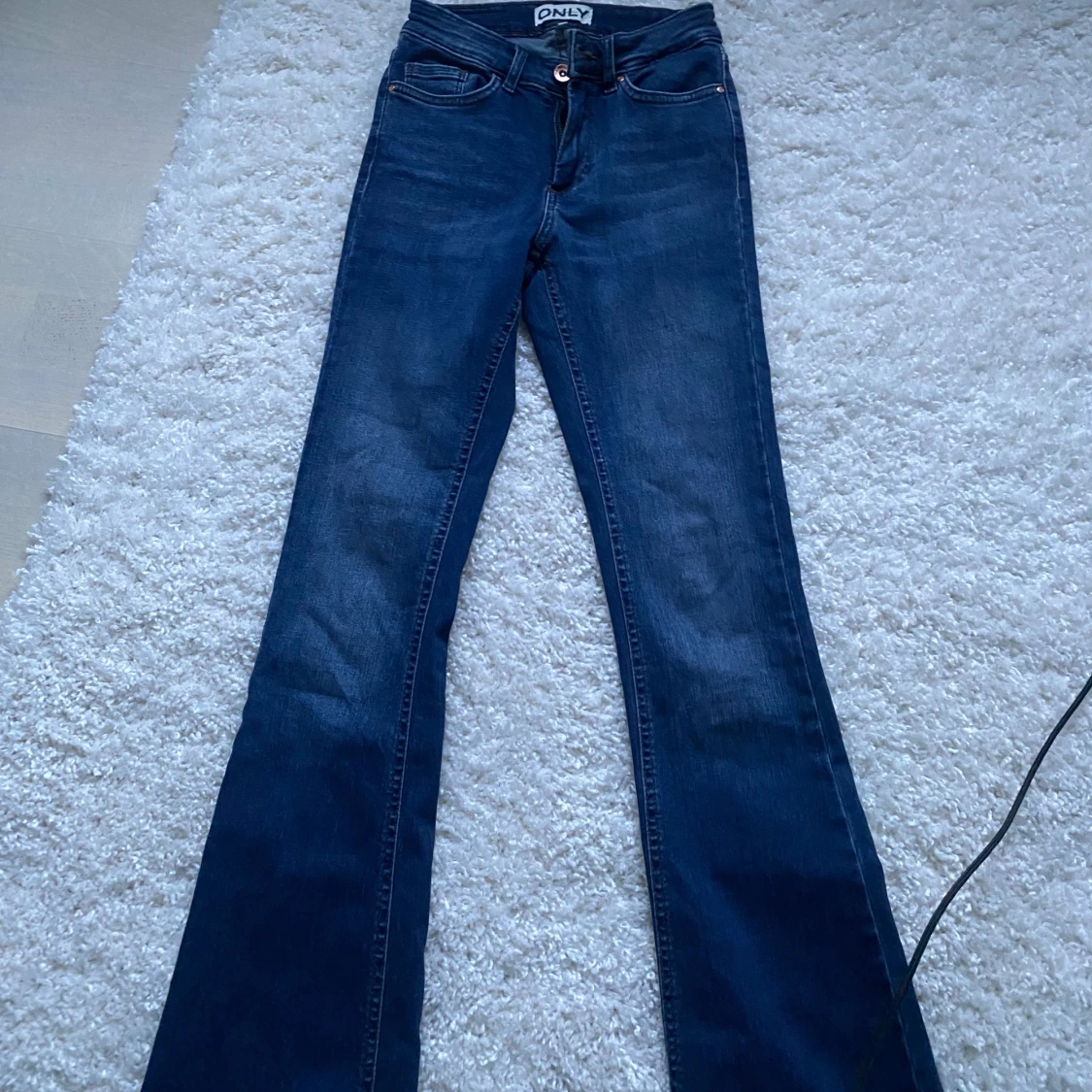 Blåa only jeans