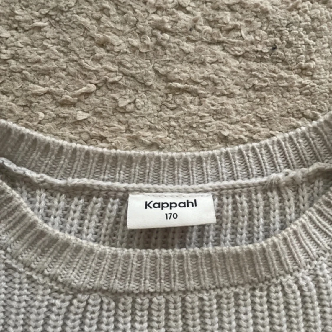 Grå randig tröja  - 3