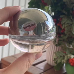 DKNY Fresh Blossom - Använd lite, se sista bilden