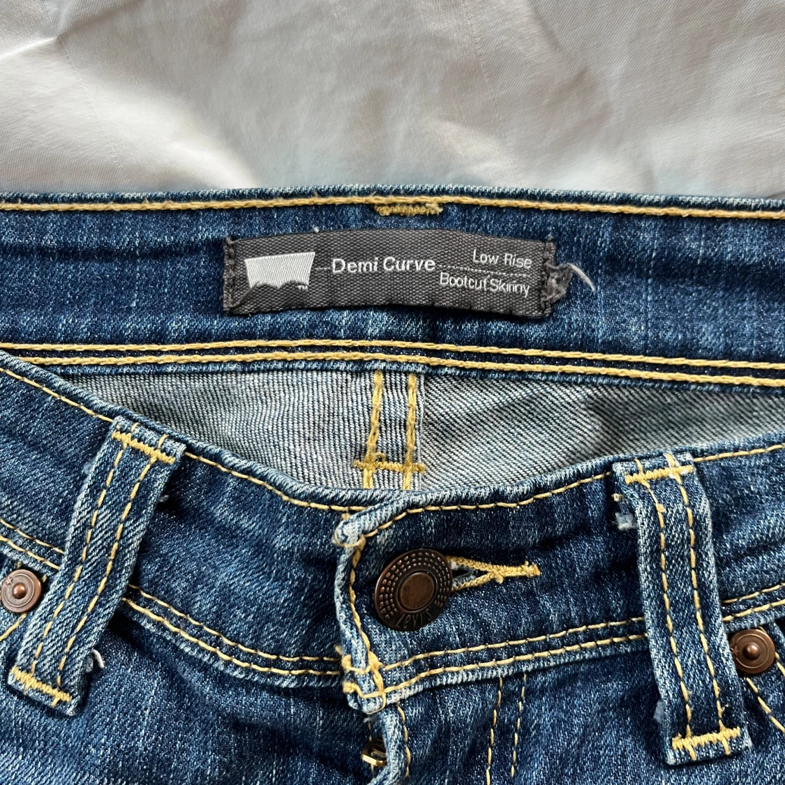 Levis jeans - 90