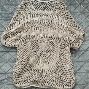 poncho - strandponcho i storlek L/XL oanvänd 🩵