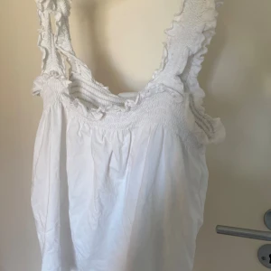 Jätte gullig topp🤍 - Storlek S/XS🤍 använt få gånger🤍