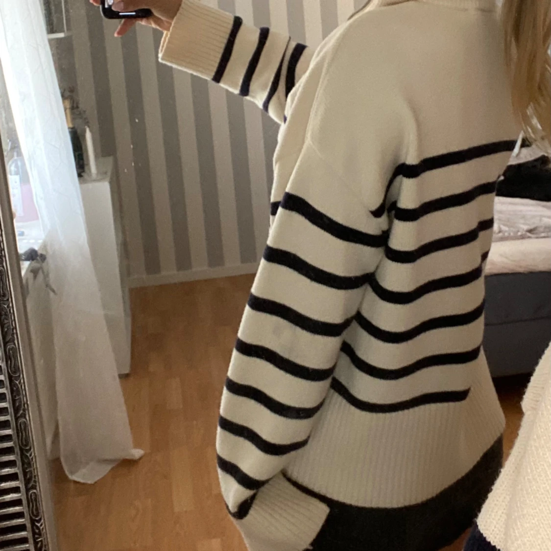 Randig ziptröja  - 90