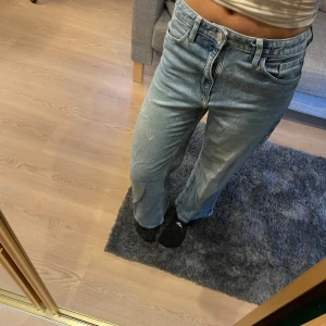 High waist jeans  - Snygga och bekväma jeans 