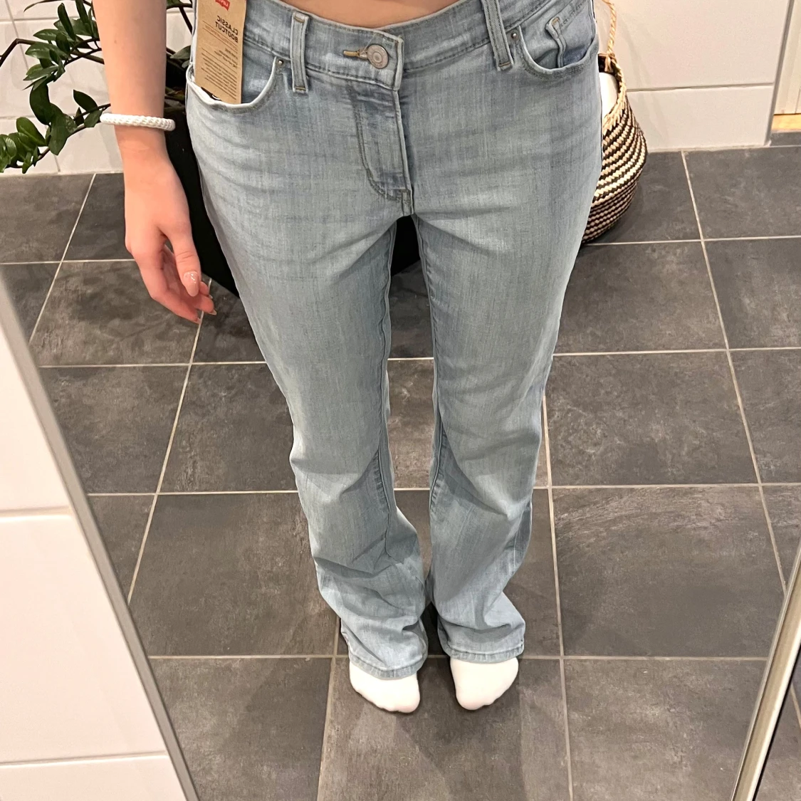 Levis Classic Bootcut Jeans - 93