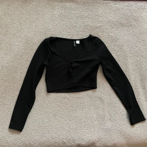 långärmad tröja - cropped - är som nu, har använts en gång