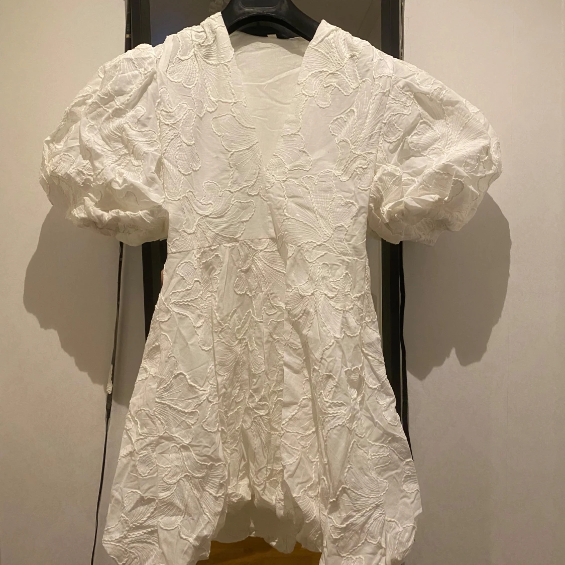 Vit studentklänning