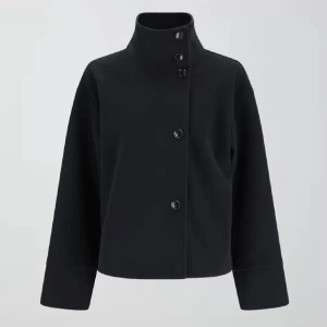 Mörkblå gina kappa - Snygg marinblå kappa från gina(färgen syns på andra bilden) 💕 Perfekt till våren och passar till alla outfits