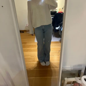 Blåa jeans  - Ljus blå jeans i bra skick 