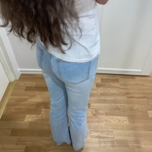 Jeans - Snygga jeans från lab industries, köpt för ett tag men inte använda på länge. Storlek 158 