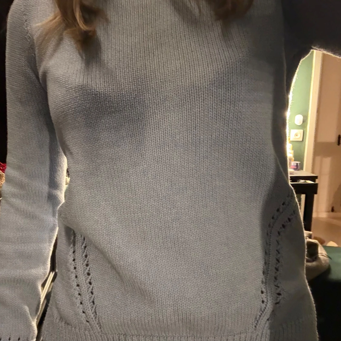 Ljusblå stickad tröja - 1