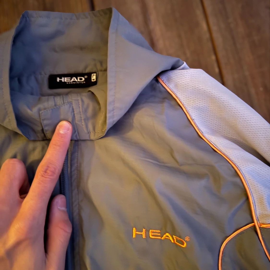 Grå vindjacka från Head - 1