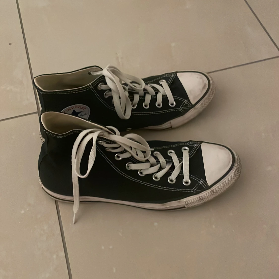 Svarta Converse All Star