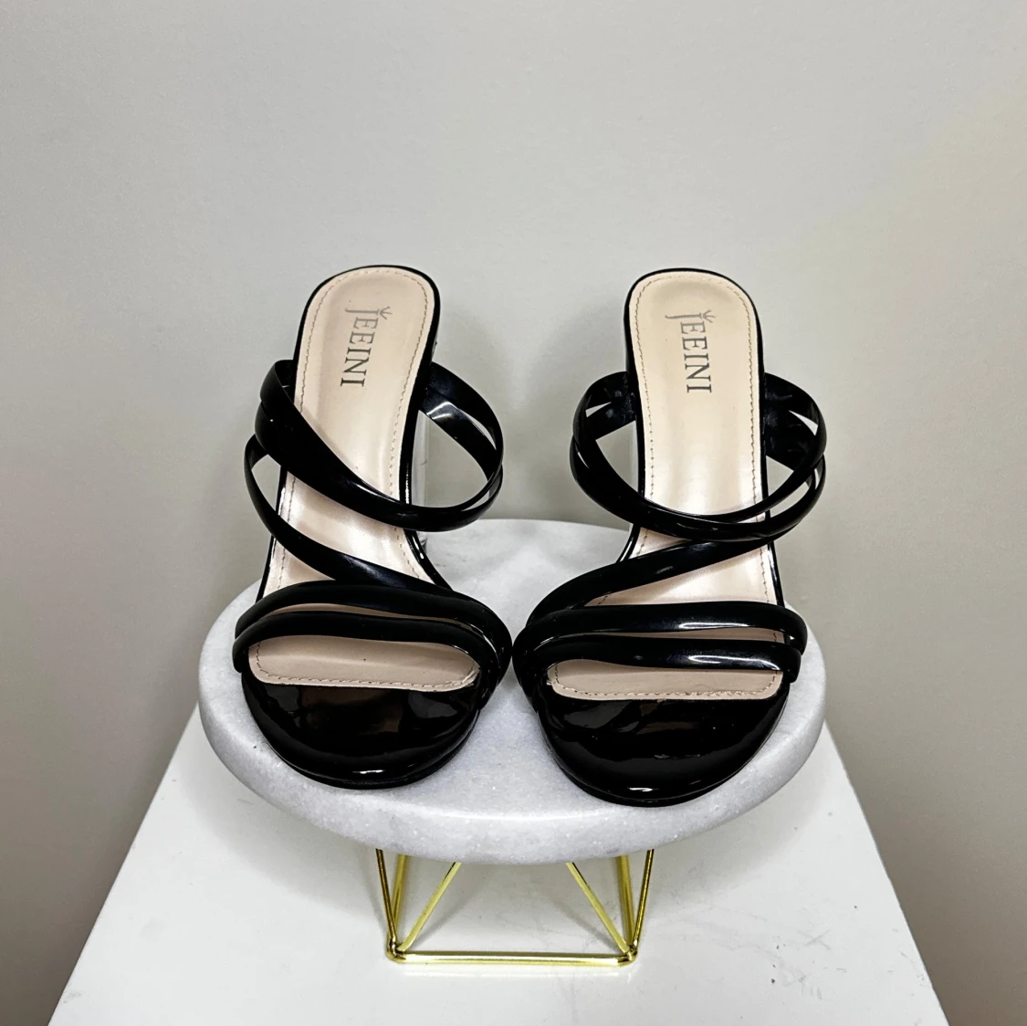 Svarta klackskor med transparent klack från Jeeni - 1