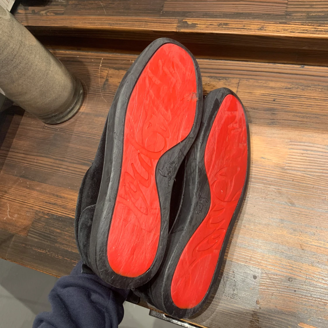 Christian Louboutin med Låda,extraspikar,extraskosnören,dustbags och skohorn - 3