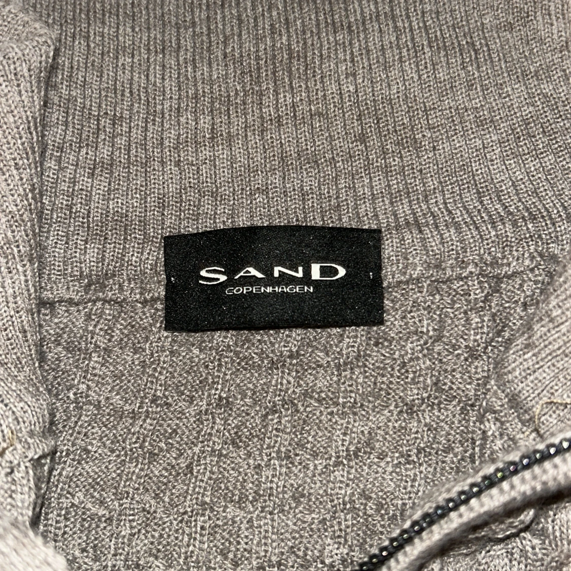 Grå stickad halfzip tröja från Sand - 91