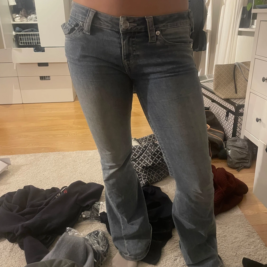 Blå jeans från True Religion - 90