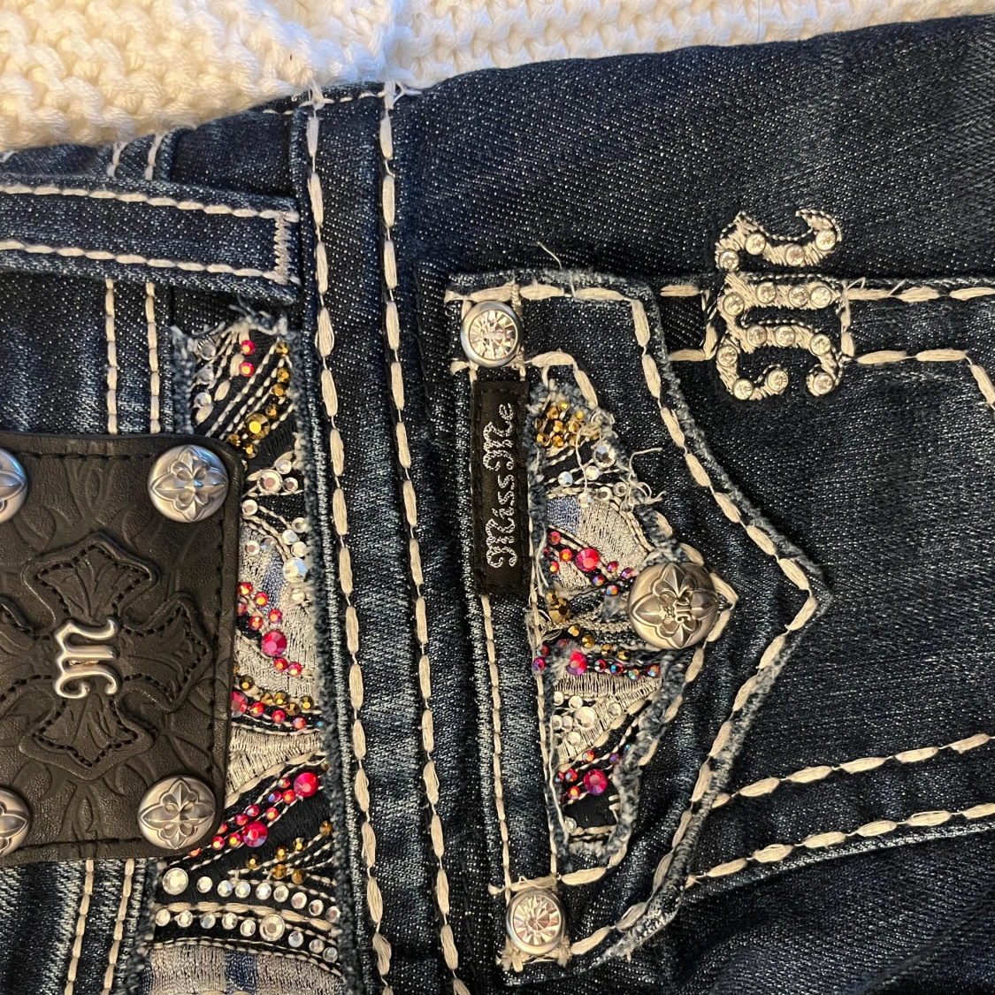 Blå jeans från Miss Me - 91