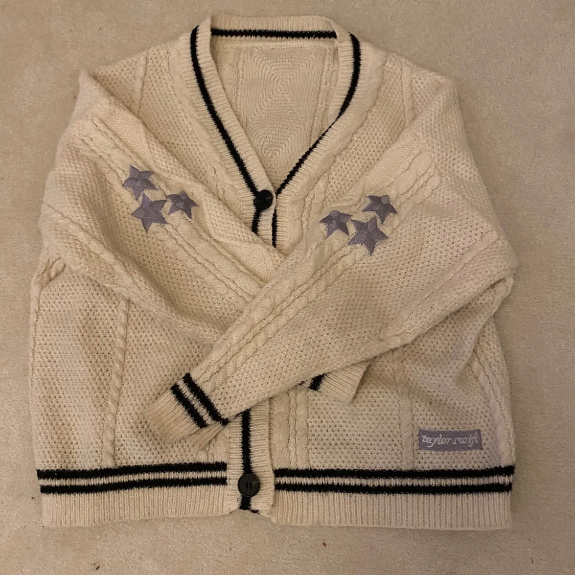 Taylor Swift cardigan