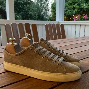 Diemme skor  - Hej! Säljer nu dessa sjukt snygga Diemme skor. Skorna är i superfint skick 8/10. Nypris ligger på 3000+